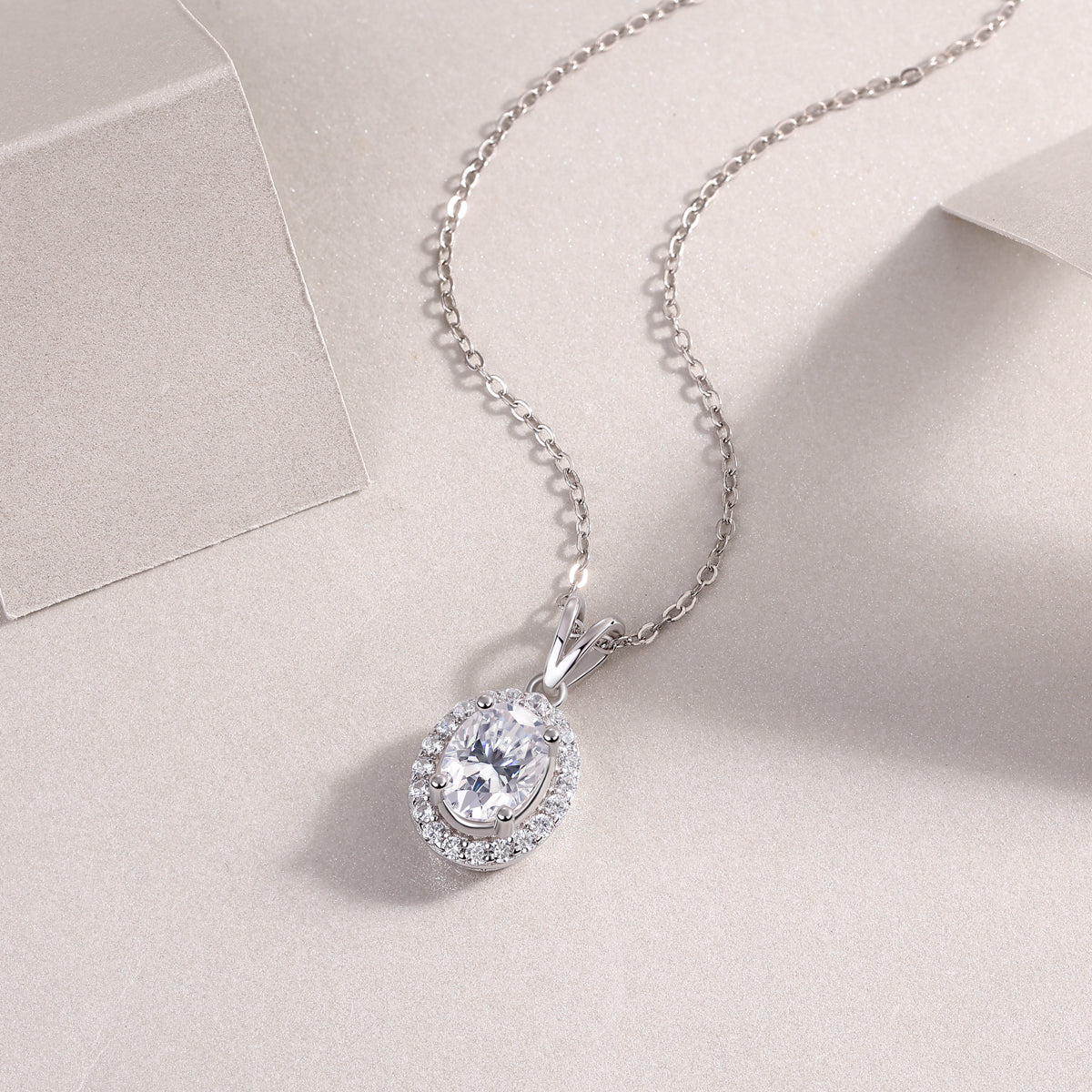 Infinite — Ketting met hanger van sterling zilver (luxe moissanite)