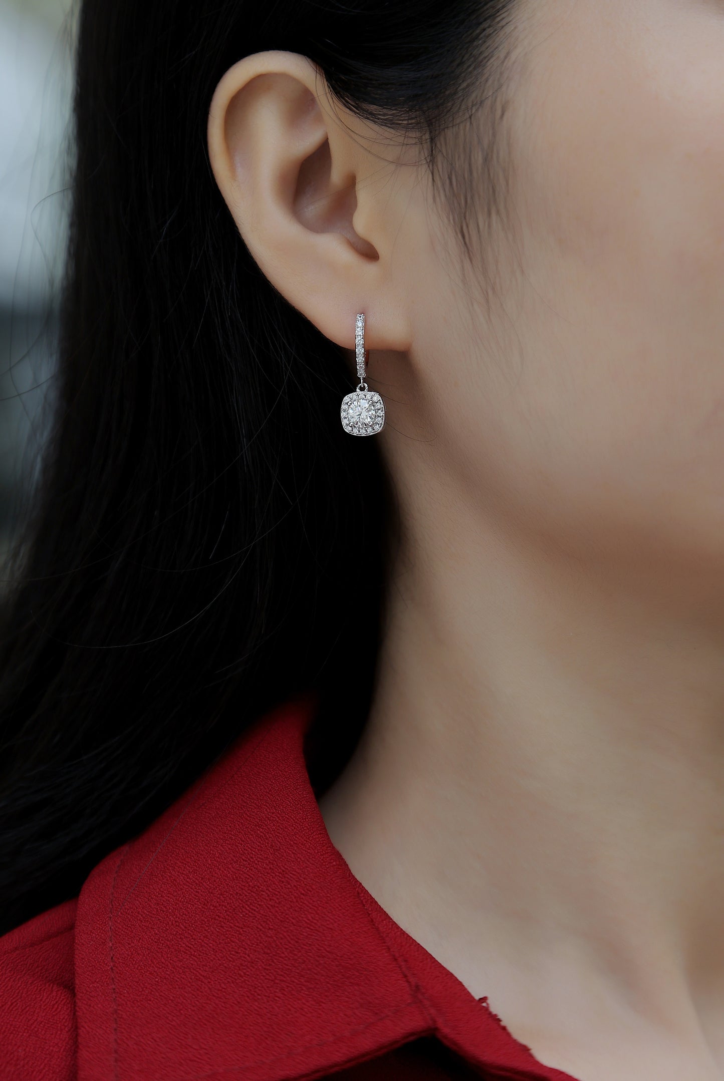 Dream Search — Signature Sterling Silver Stud Earrings (0.5 Carat)