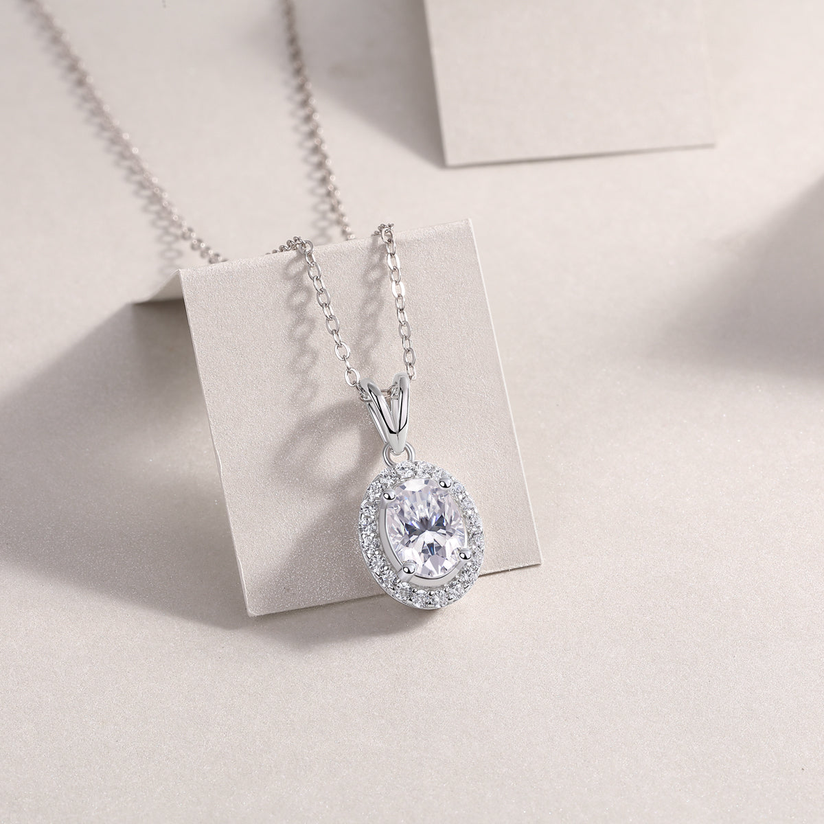 Infinite — Ketting met hanger van sterling zilver (luxe moissanite)
