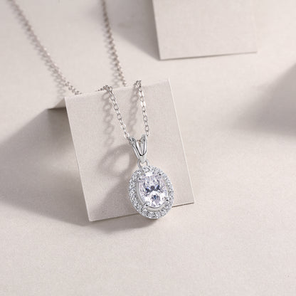 Infinite — Ketting met hanger van sterling zilver (luxe moissanite)