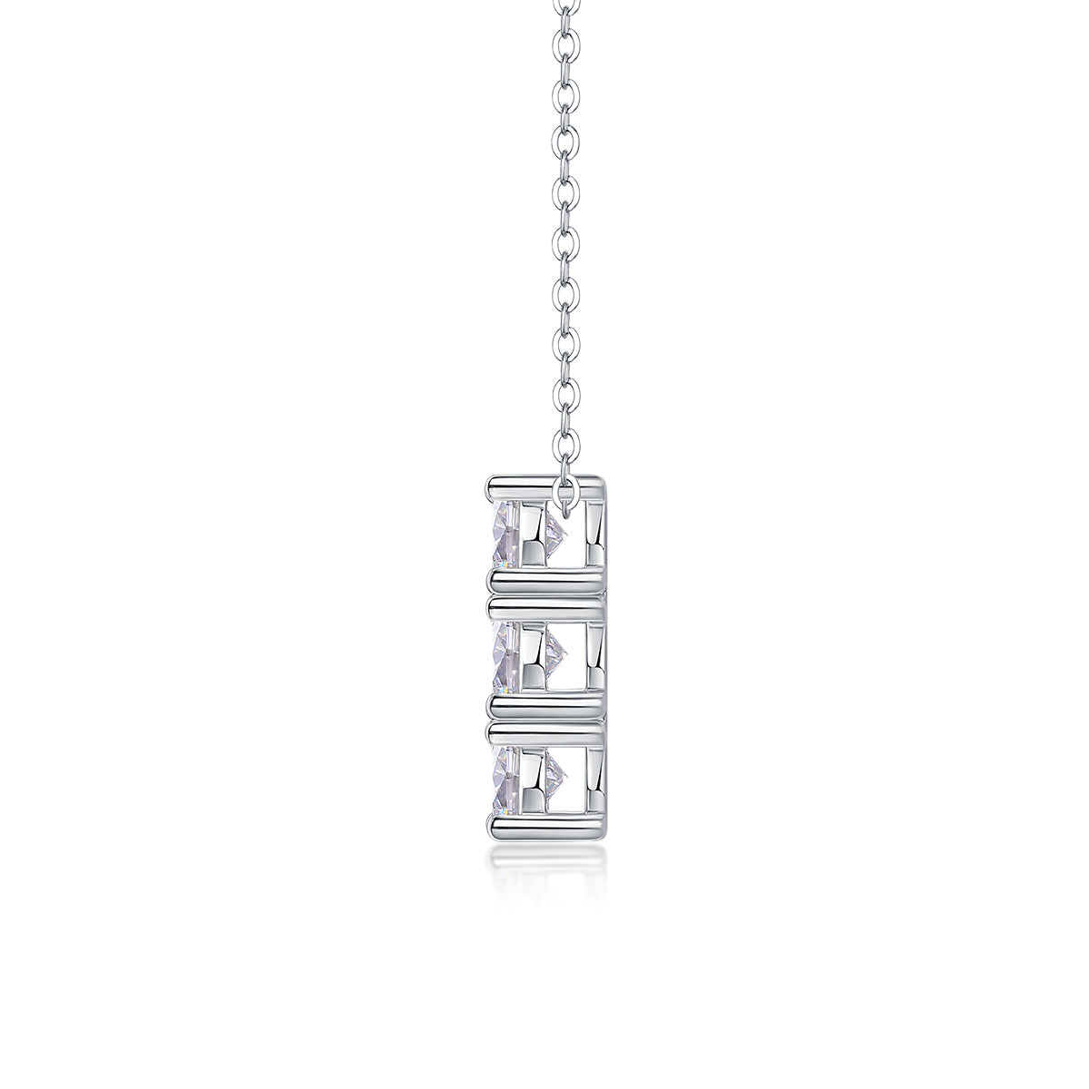 Round — Signature Sterling Silver Pendant Necklace (0.5 Carat, Luxury Moissanite)